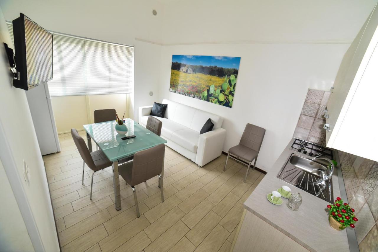 Case Vacanza Via Mozart Porto Cesareo Zewnętrze zdjęcie