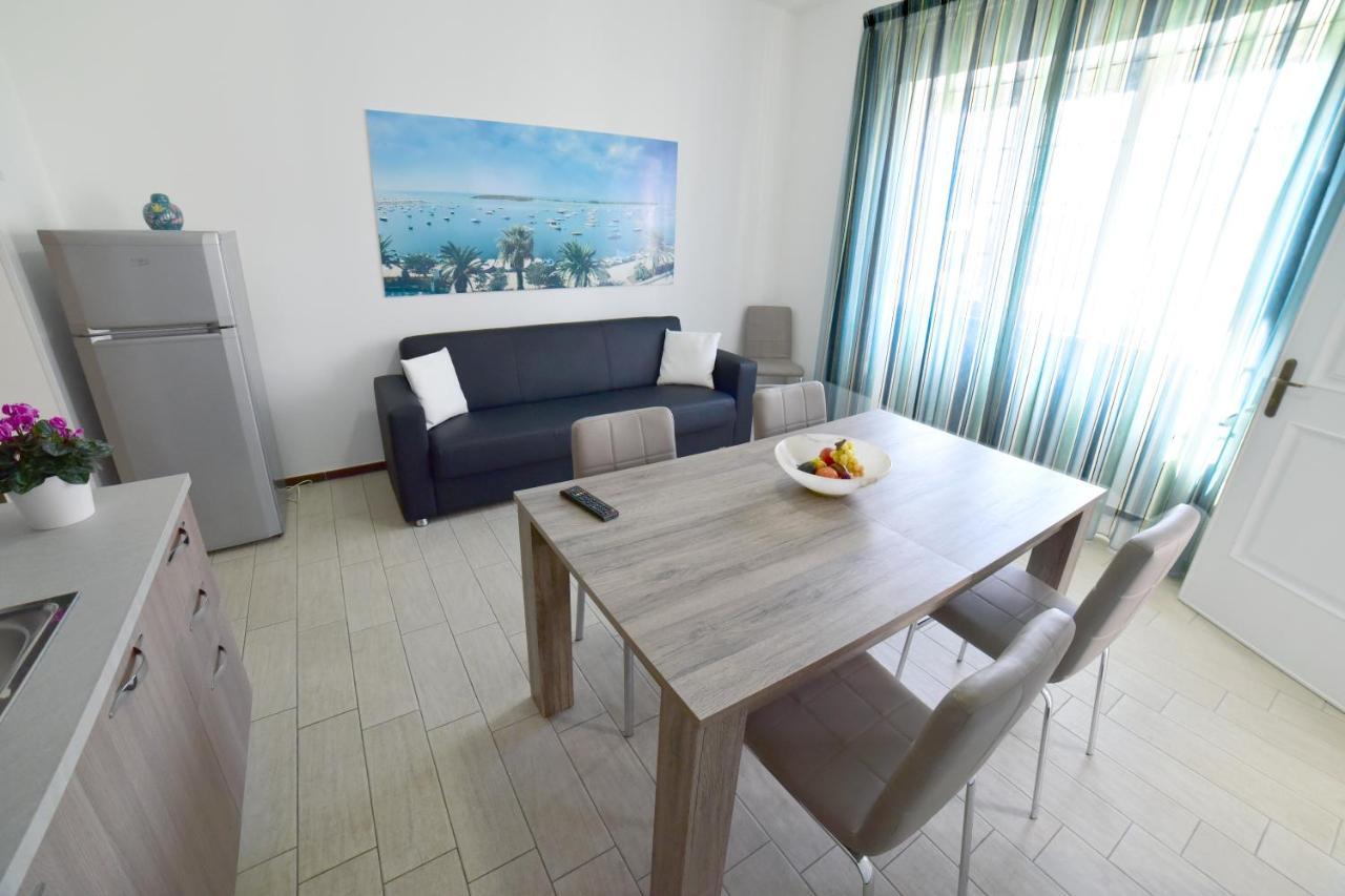 Case Vacanza Via Mozart Porto Cesareo Zewnętrze zdjęcie
