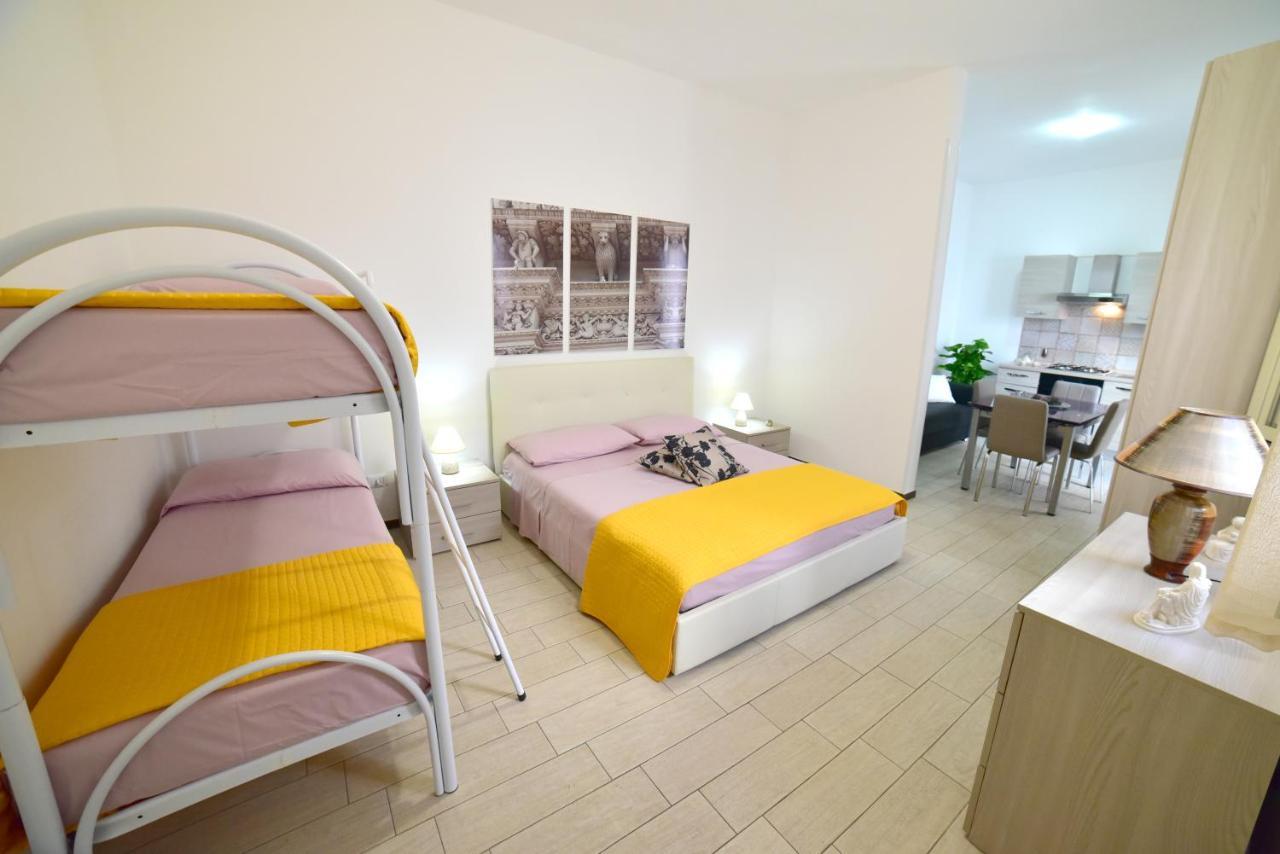 Case Vacanza Via Mozart Porto Cesareo Zewnętrze zdjęcie